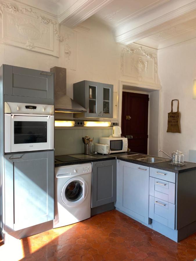Les Balcons De Mona Au Coeur De Lourmarin Daire Dış mekan fotoğraf